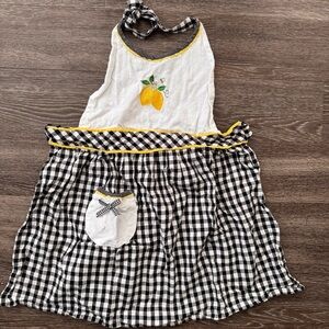 Gingham Apron with Lemon Detail